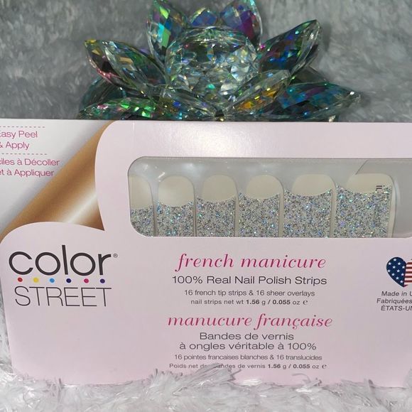 Color Street | We’re Meant to Oui - sparkling silver glitter tips, French Mani - Picture 5 of 9